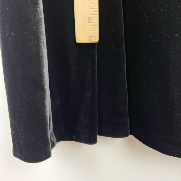 Liz Claiborne 90s Black Velvet Dress - Picture 12 of 13